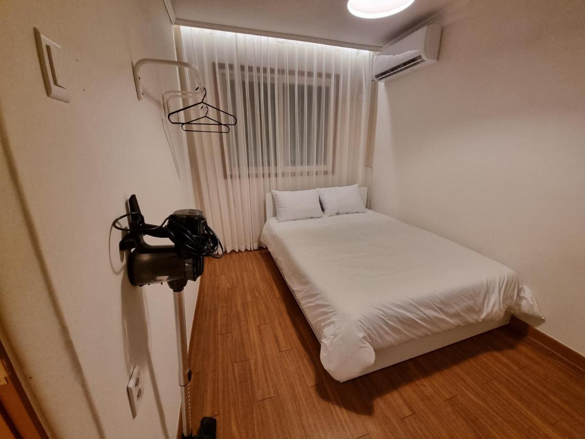 Complace H Seoul Exterior photo